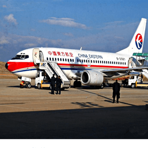 秦皇岛北戴河航空货运航空快运业稳步发展的原因是什么？